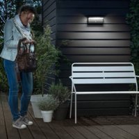 Philips Applique da esterno LED Bustan Sensor, 4.000 K Philips